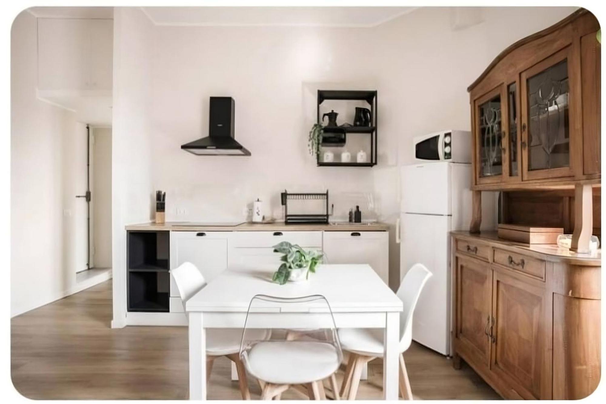 2 Bedroom Gem Near Milano Centrale Fast Wi Fi Kademy House Exterior photo